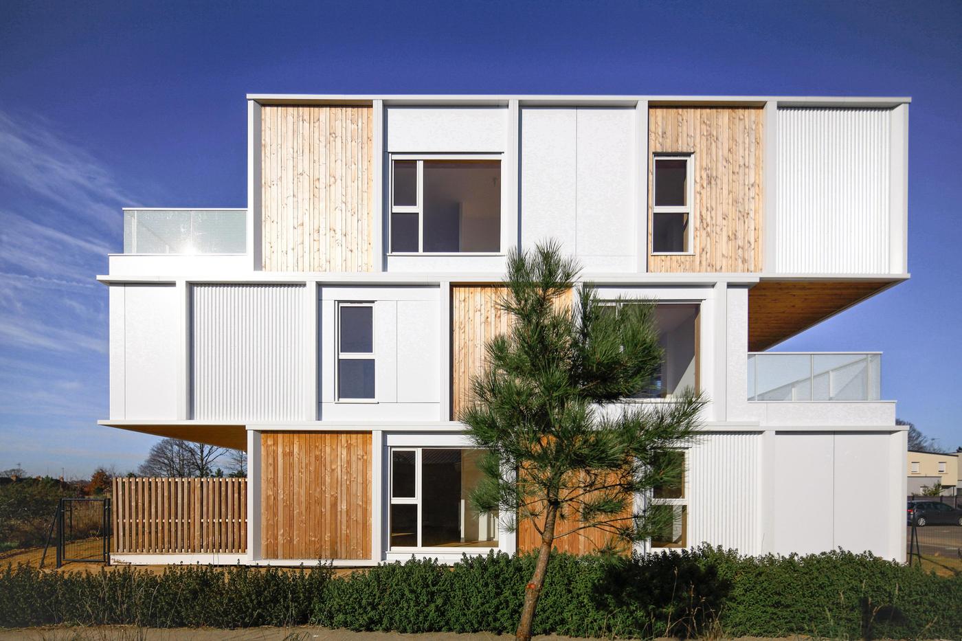 RESIDENCE ISAAC NEWTON