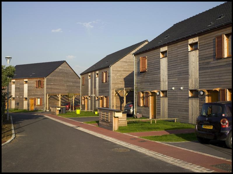 BRIIS SOUS FORGES – CROIX ROUGE